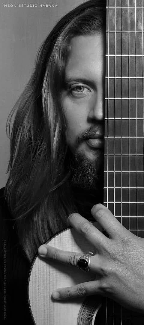 Alejandro Valdés y Palo de Agua